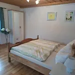 公寓 Beim Grafen 弗拉斯多夫